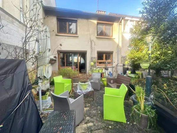 Maison 6 pièces 150 m²