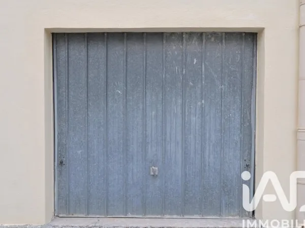 Parking 15 m²