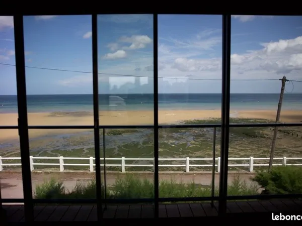 Location villa front de mer septembre 2026 à début juillet 2027