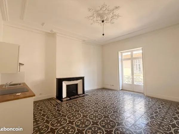 T3- 80 M2 / Centre ville Montpellier