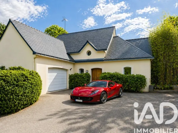 Maison 7 pièces 180 m²