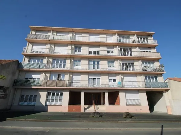 En centre ville de CHANTONNAY - Bel appartement de type 2 -