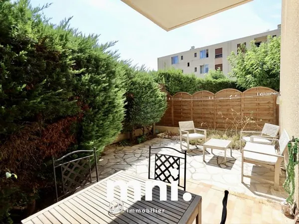 Appartement proche centre-ville - Sanary sur mer