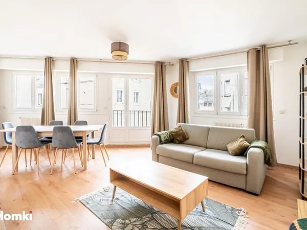 Appartement T4 de 93 m2 à Orléans 45000, Rue du Champ Saint-Euverte