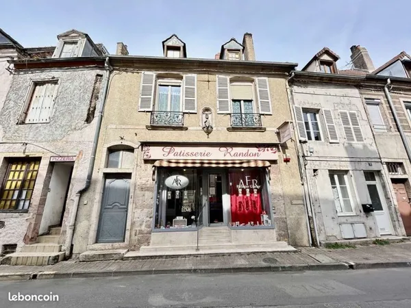 Local 185 m² Auxonne