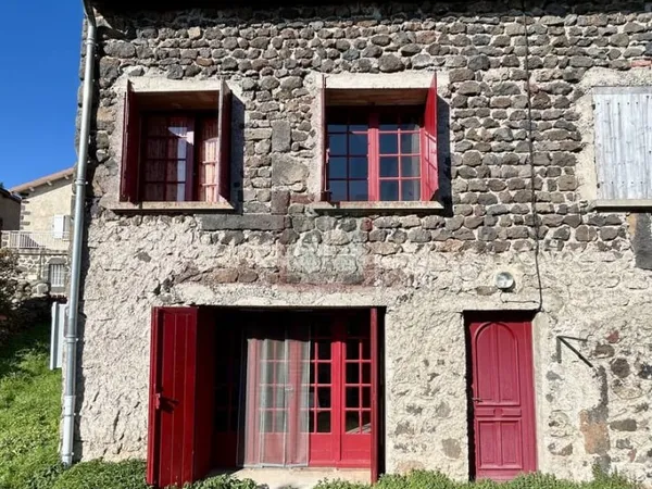 Maison en pierres 84 m2 avec jardin