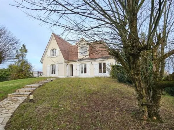 Maison 6 pièces 130 m²