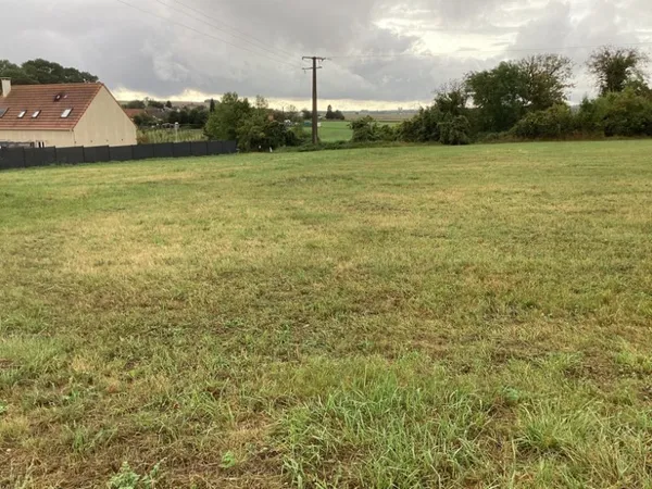 TERRAIN A BATIR - 1416M²