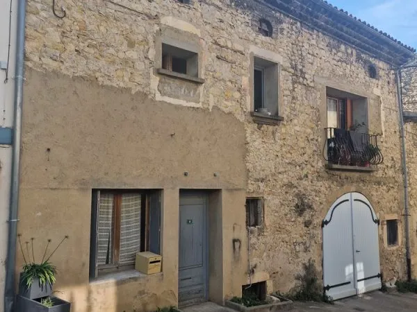 Maison de village de 93 m² + garage de 60m² + grenier 70m²