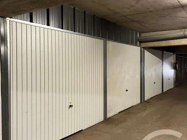 Parking 15 m²