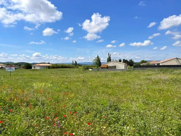 Terrain en lotissement 908 m²