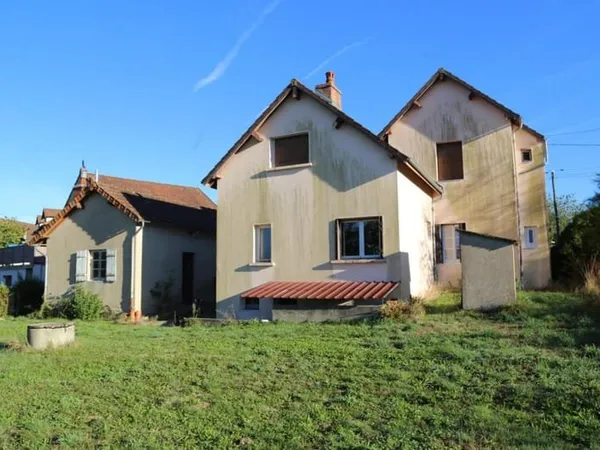 Maison de 110 m² à rafraîchir à vendre sur 1000 m² de terrain