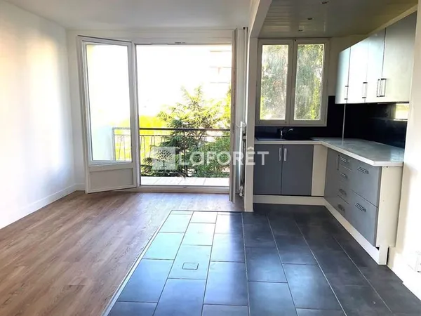 Appartement Montreuil 4 pièce(s) 61.19 m2