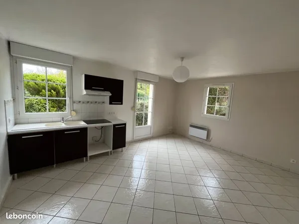 Appartement- 2 pièces -40 m2 avec jardinet