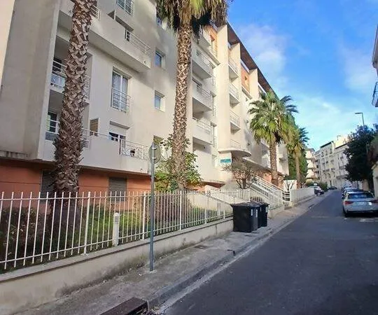Appartement 1 pièce 19 m²
