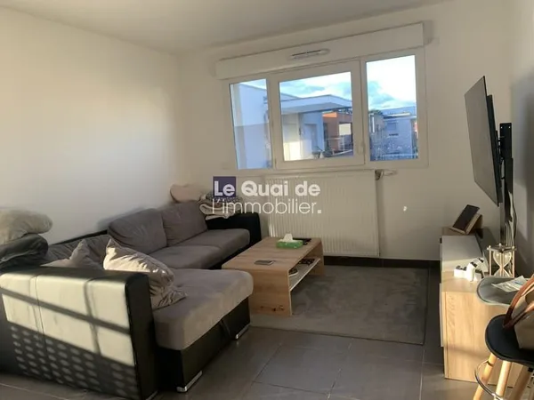 CRANVES-SALES - EVASION NATURE - T2 DE 40 M² - BALCON ET
