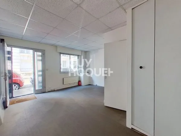 75015 BOUCICAUT / FELIX FAURE- LOCAL COMMERCIAL 34M² 2 PIECES