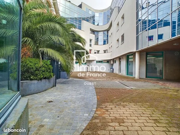 Studio 1 pièce 16 m²