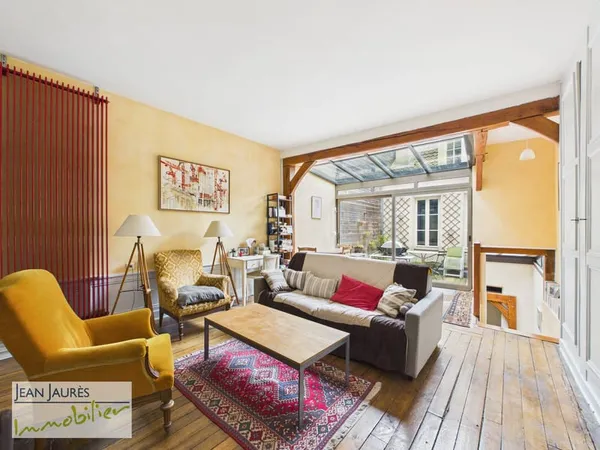 Troyes - Maison de ville avec terrasse dans le Bouchon