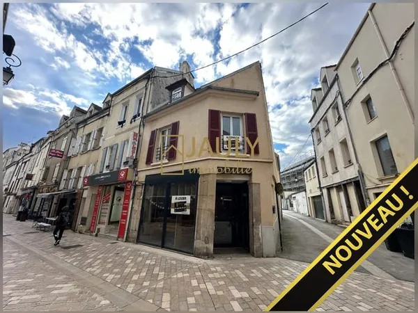 Hyper centre - Immeuble commerce + appartement