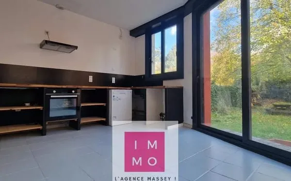 TARBES CENTRE BELLE DEMEURE 203 m² 6 chambres avec Jardin et garage