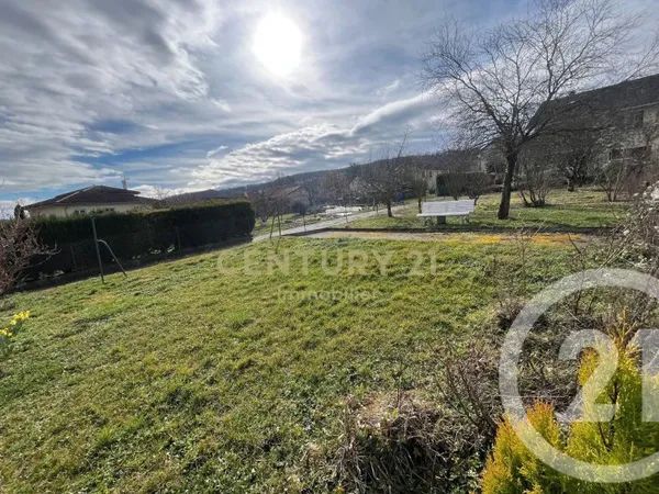 Terrain 424 m²