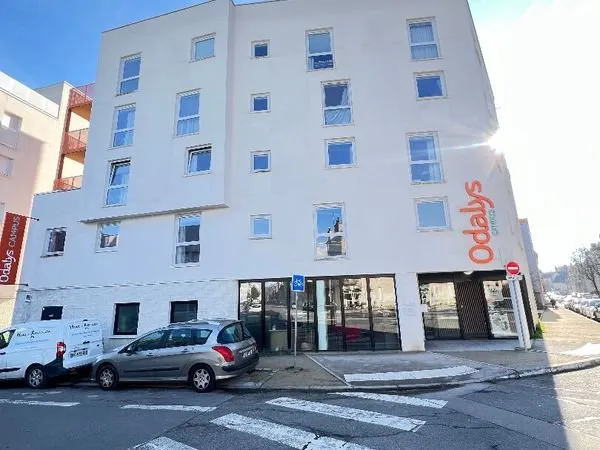 Studio 1 pièce 20 m²
