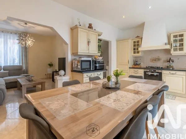 Maison 6 pièces 105 m²