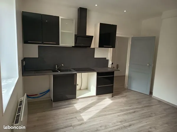 Logement indépendant refait à neuf