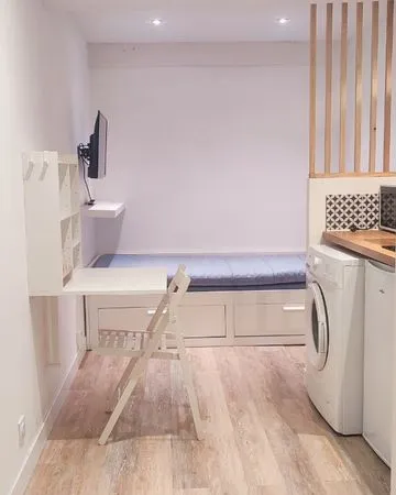 Appartement studio meublé renové hypercentre