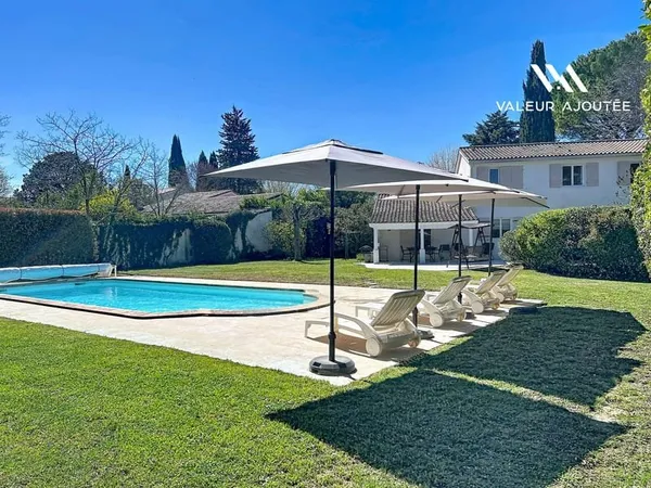 Maison familiale avec piscine à Cabriès / Calas - 157 m² ?