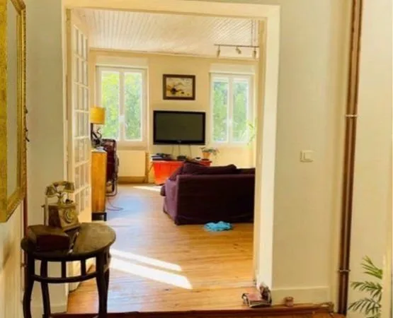 Maison de ville 170 m² avec cour - Centre Langon 33210 - 3 chambres + bureau - Salon 35 m² - Hyper c