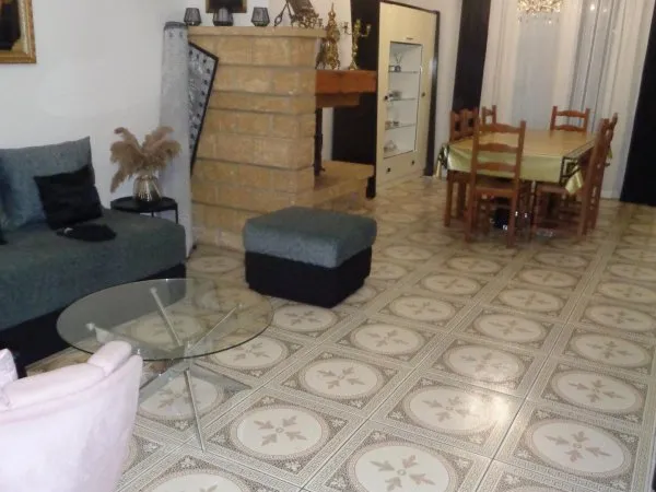 Très belle Maison 7P et 5 chambres à qqs minutes à pied de la gare RER de Cergy-Saint-Christophe