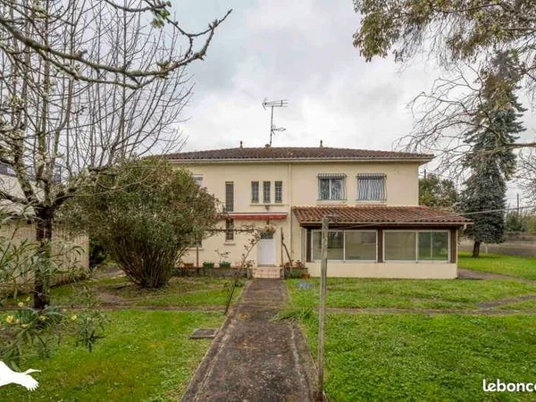 Pavillon 6 pièces 160 m²