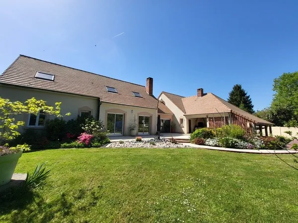 Grande Propriété à ROEZE SUR SARTHE (72)
