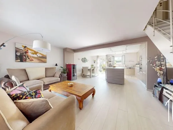 EXCLUSIVITE - THIAIS - MAISON 4 PIECES 3 CHAMBRES - JARDIN - CALME ET TRANQUILITE