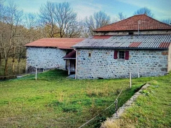 Ferme, MALREVERS, les ROUZEYROUX.