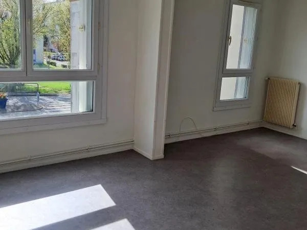 Appartement T3 CHATEAU RENAULT