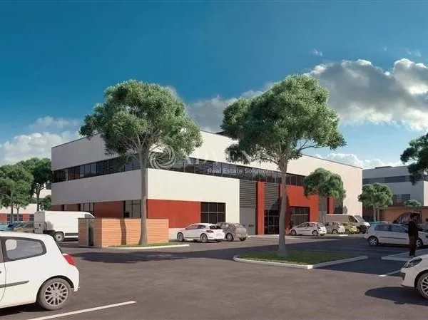 Local d'activité 5329 m²