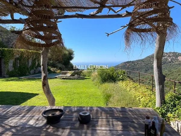 Charmante villa à louer à Pigna, à 10 min de l'Ile Rousse