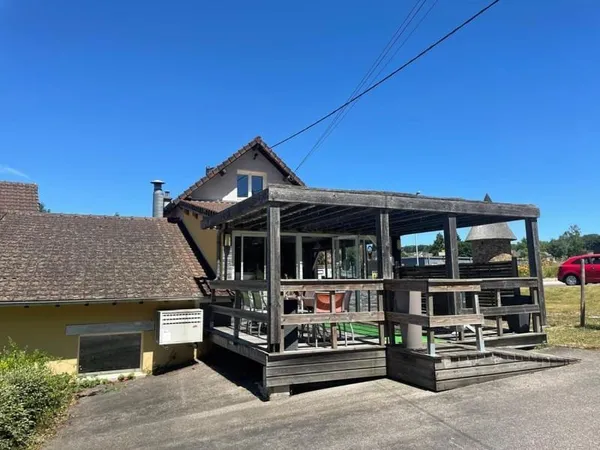 Local commercial