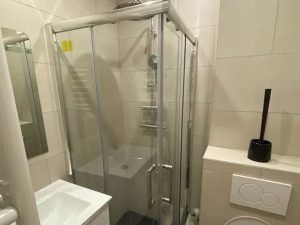 Appartement - T1 - Paris - 720