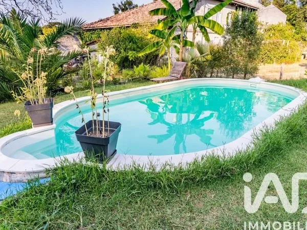 Maison 7 pièces 186 m²