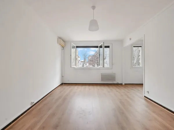 APPARTEMENT T1 29M2