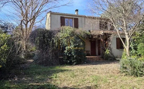Villa 7 pièces sur GIGNAC