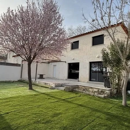 Maison 4 pièces 110 m²