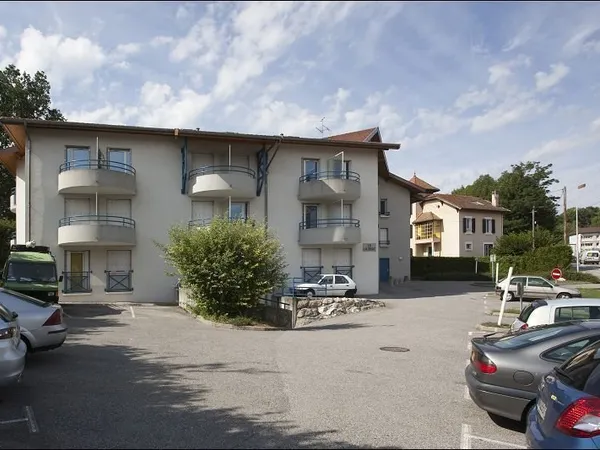 Appartement Location Annecy 1p 17m² 545€