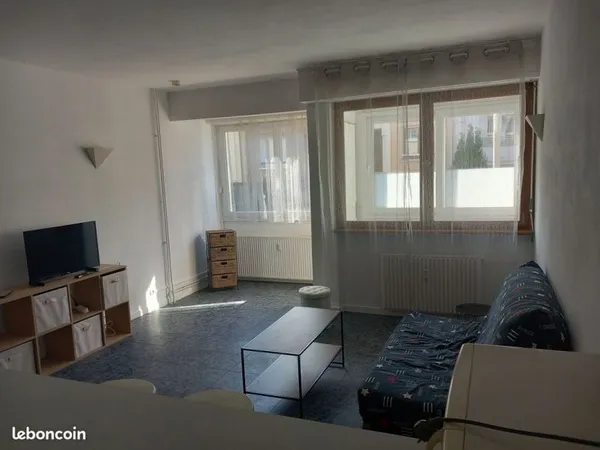 Location studio meublée