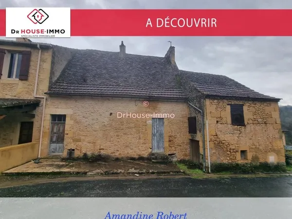 Maison à restaurer dans hameau de Bayac