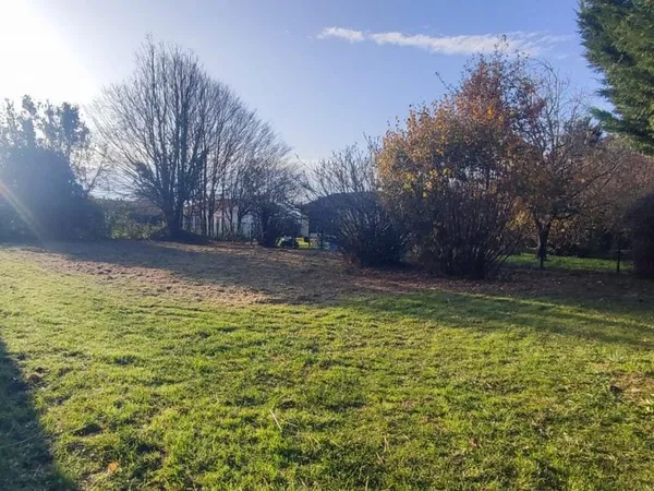 Terrain À Vendre
